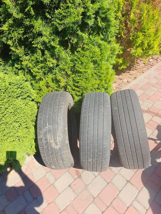 Шини автомобільні
