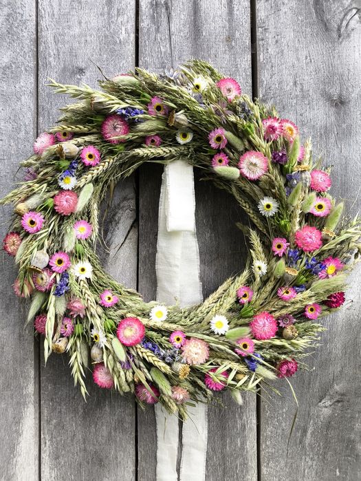 Натуральний віночок з сушених трав та квітів на двері/стіну