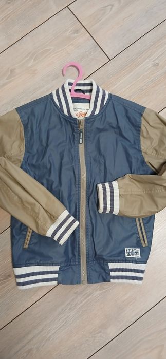 Куртка ветровка next 122 cm.