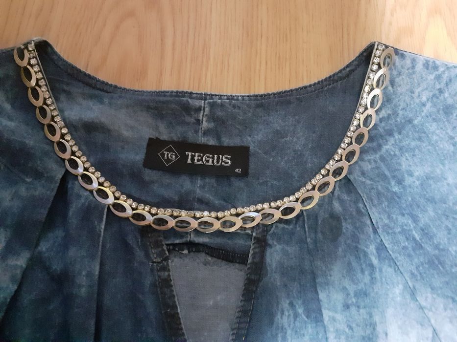 Vestido parte do peito ganga e parte saia poliester verde limão