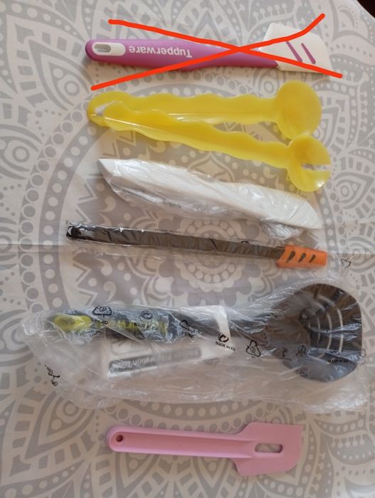 Кухонне приладдя Tupperware