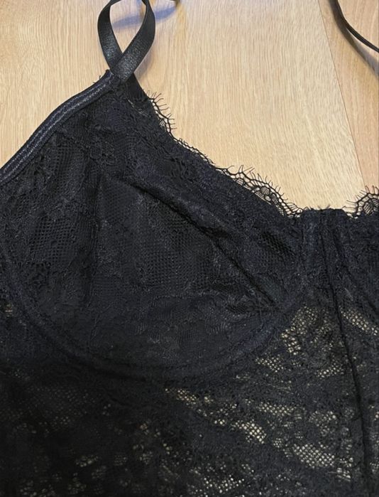 czarna sukienka maxi