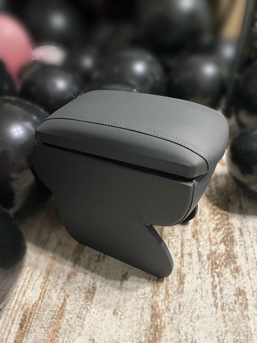 Підлокітник Opel Vectra B 1995-2002