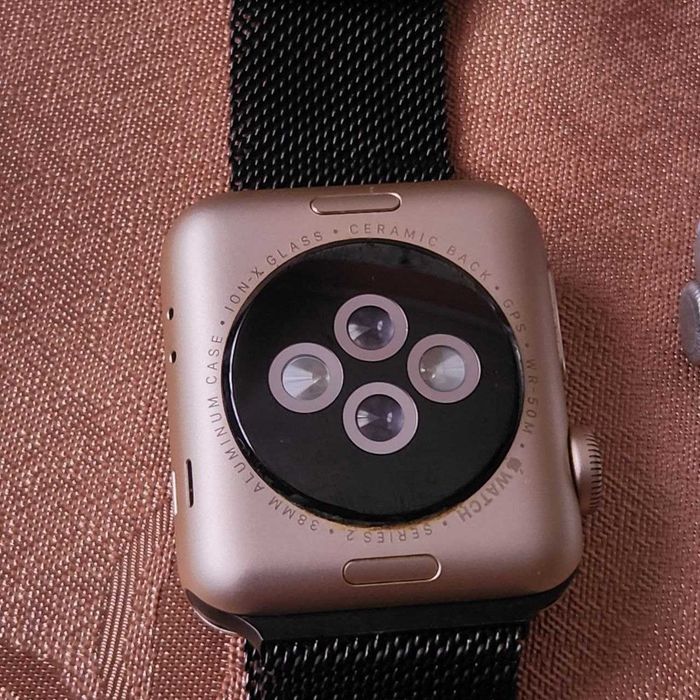 Смарт-часы Apple Watch (Series 2, 3, SE2) Заблокированы iCloud