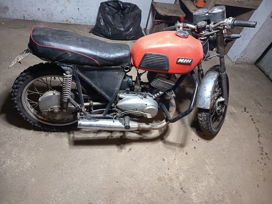 Продам іжа з документами