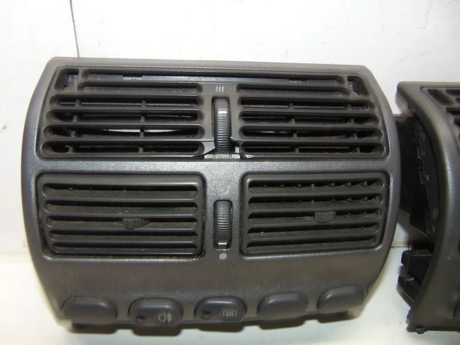 Fiat Punto grelhas ventilação