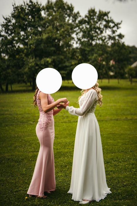 Piękna suknia ślubna