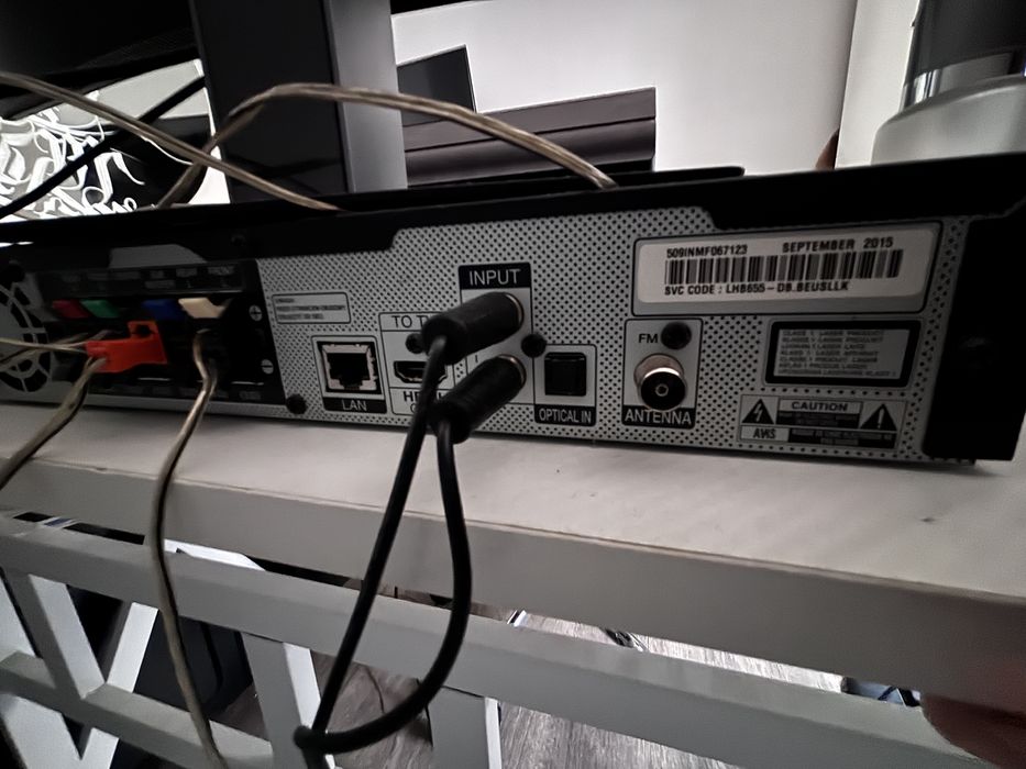 Zestaw kina domowego 5.1 LG Electronics Blu Ray LHB 655