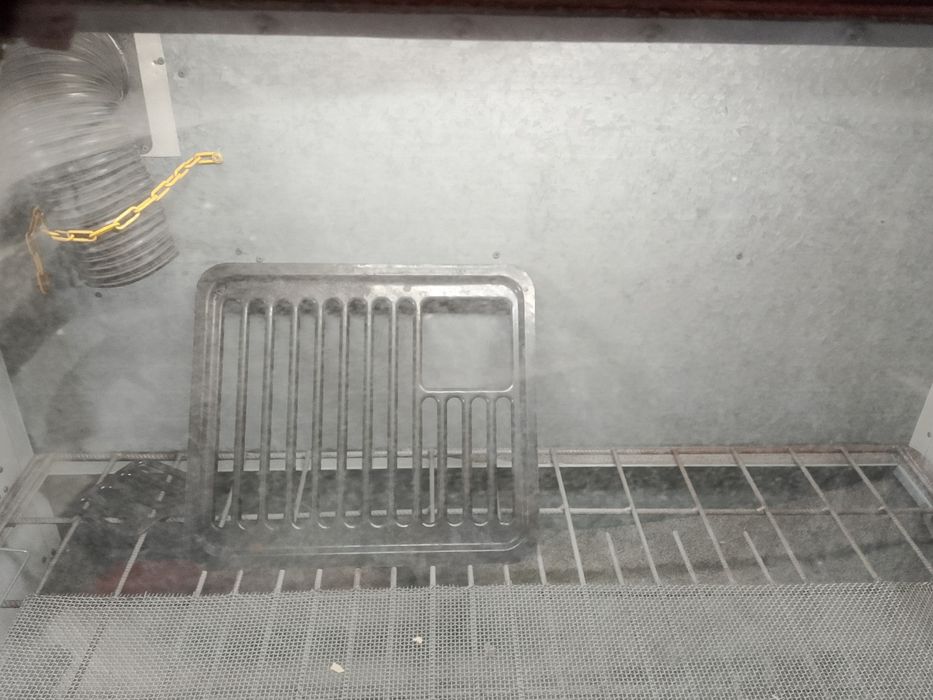 Piaskarka kabinowa kabina do piaskowania