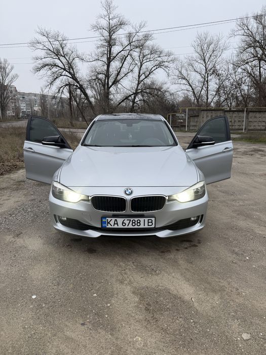BMW F30 xDrive 2.0 бензин 245 л.с.