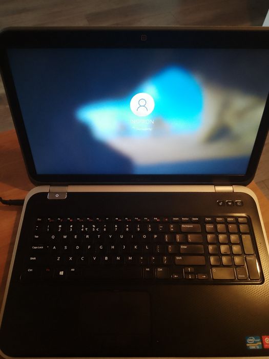 Laptop Dell Inspiron