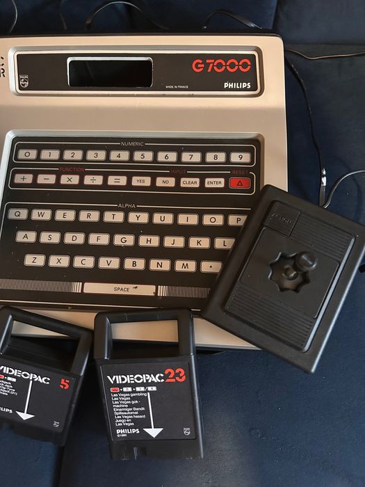 Videopac G7000 Philips + 2 gry