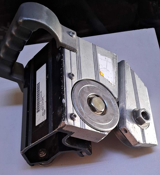 Роликовий ніж Тарсо MAX Cut-off