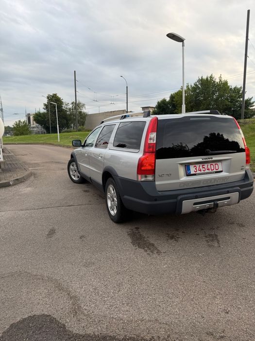 Volvo XC70 2.4D 2006 год 4WD