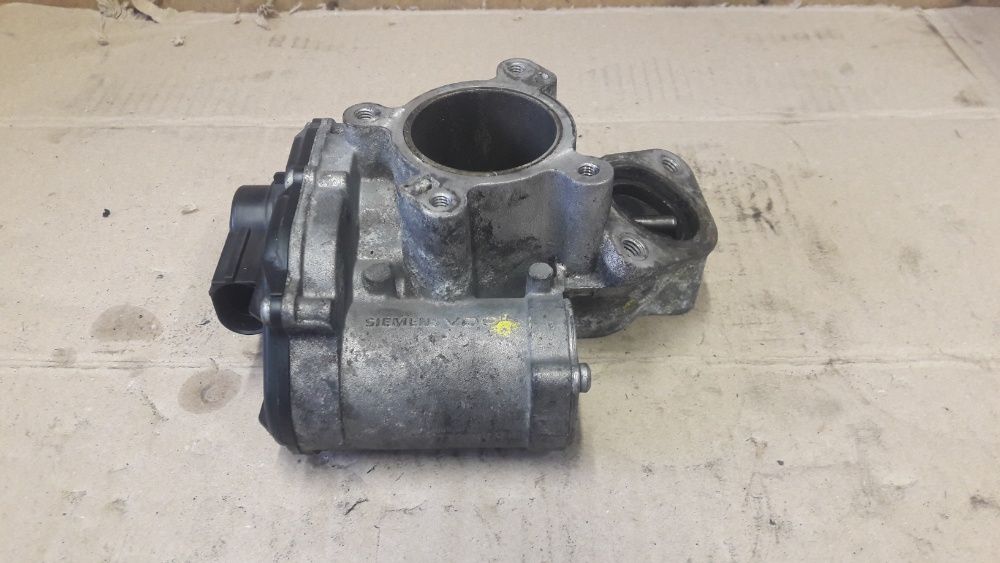 Клапан EGR єгр рено трафик евро 4 виваро колеос лагуна m9r 2.0 dCI