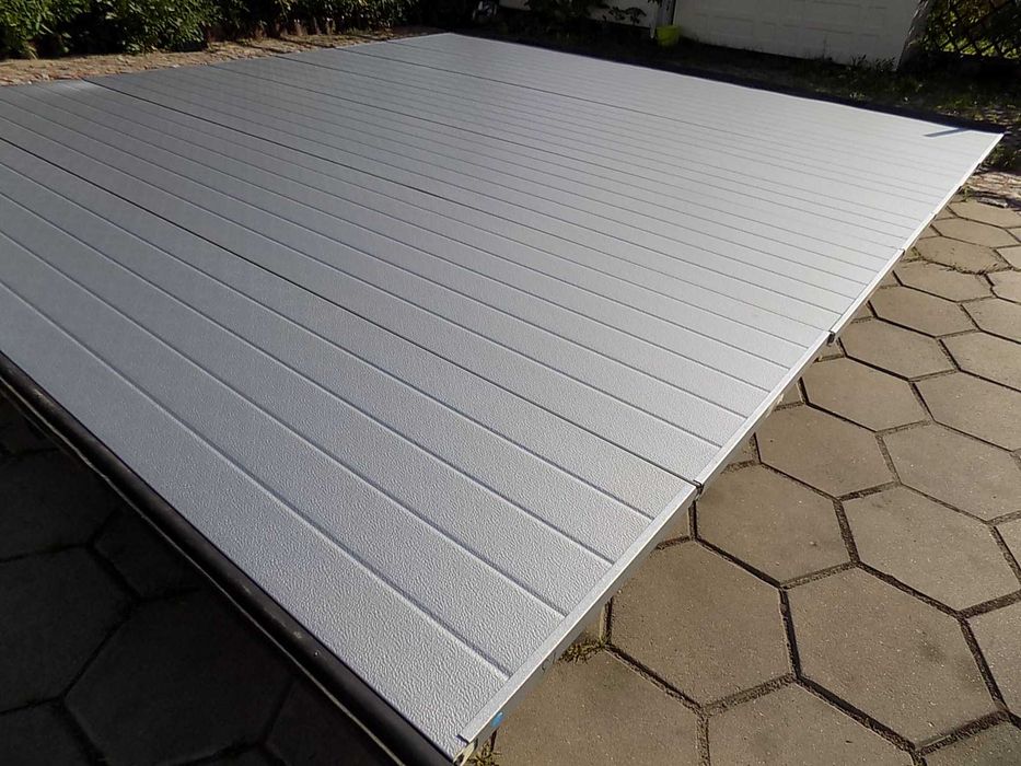 Brama garażowa segmentowa panelowa  403x430cm
