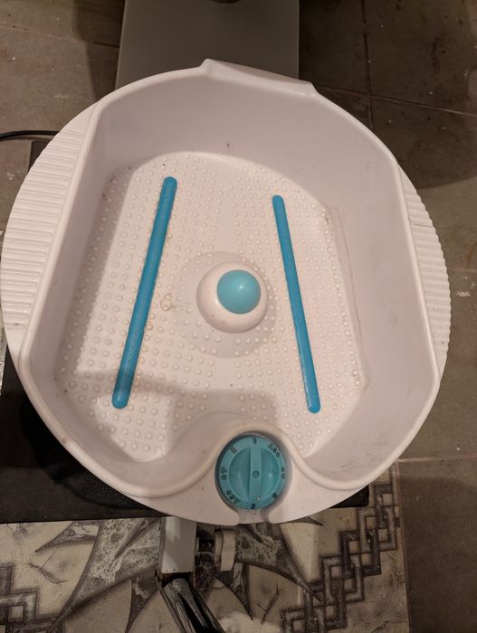 Sprzedam fotel kosmetyczny do pedicure, do stóp z brodzikiem