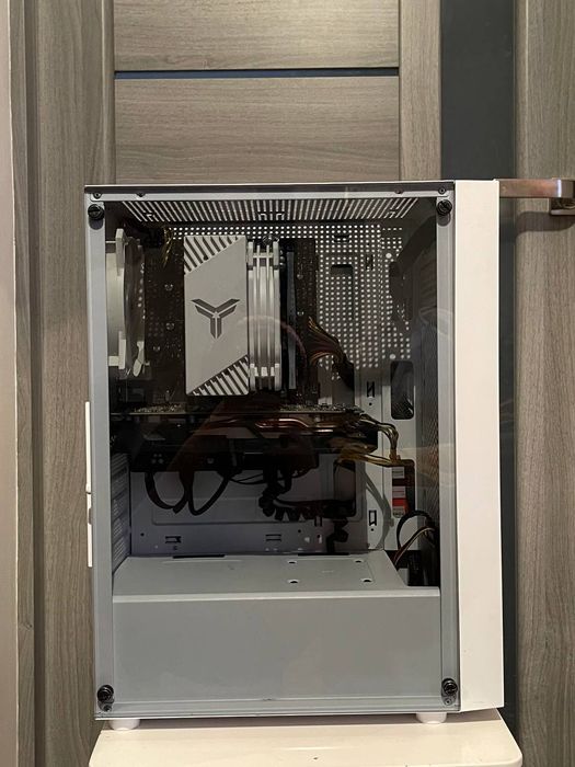 Radeon RX580 (8 GB),ASUS PRIME H310M-K,Intel Xeon