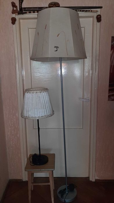 Lampa stojąca podłogowa 1 szt + 2 szt lampki biurkowe (czytaj opis)