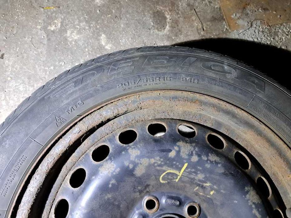 4 koła Ford Dębica Frigo HP 2 + kołpaki Ford + czujniki ciśnienia TPMS