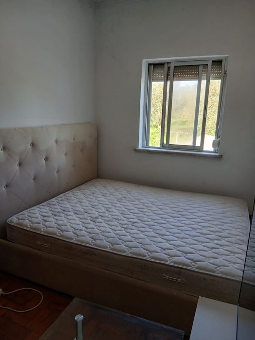 Quarto para arrendar