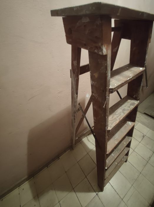 Escadote madeira  1.5m