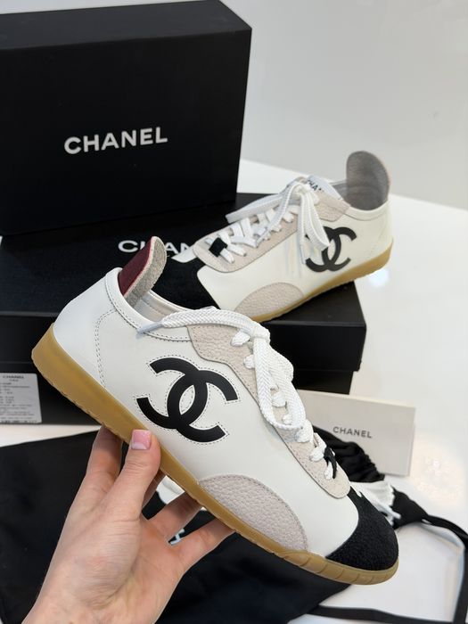 Кеди  від CHANEL