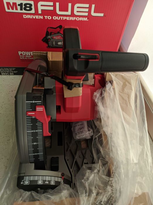 Milwaukee 2831-20 M18 FPS55-0P Aккумуляторная погружная дисковая пила