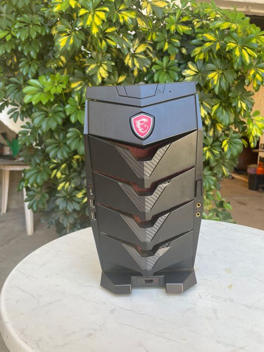 Desktop Gaming MSI Aegis 3