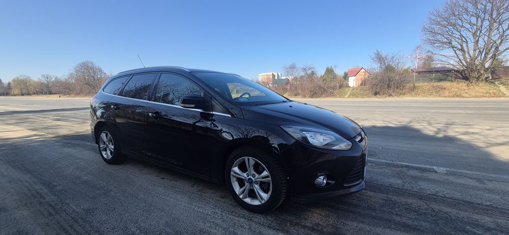 Ford Focus mk3 1.6tdci  2012 klima pdc
