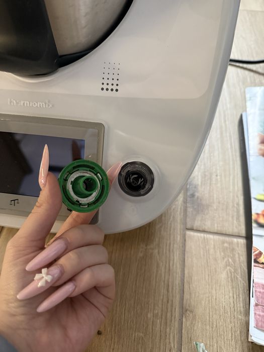 Thermomix TM5 w dobrym stanie