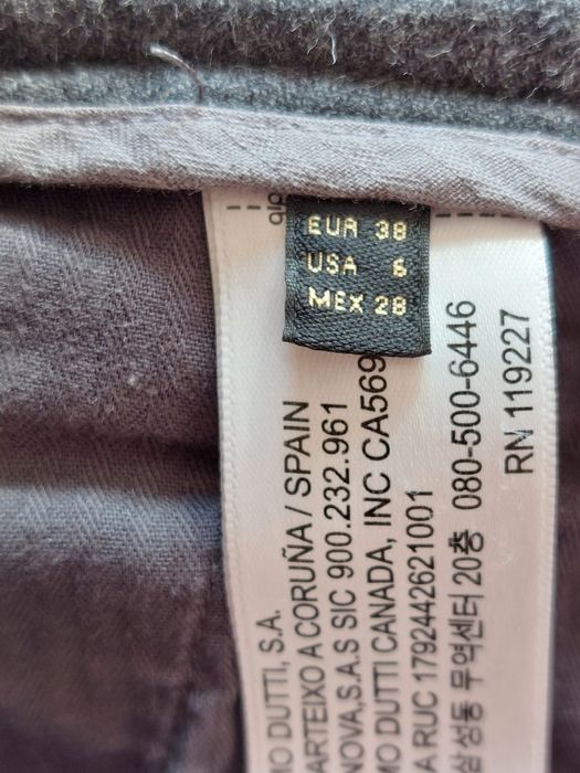 Damskie, bawełniane, ciemnoszare spodnie mom jeans. Massimo Dutti. 38.