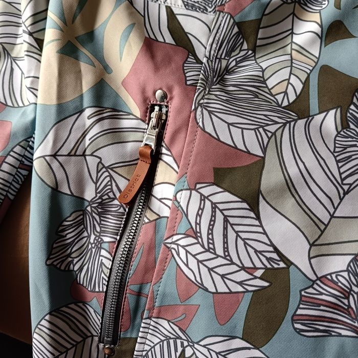 Kurtka pastelowa District wiatrówka