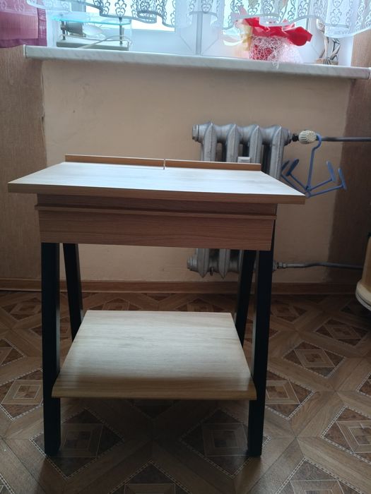 Szafka nocna Troost Borcas