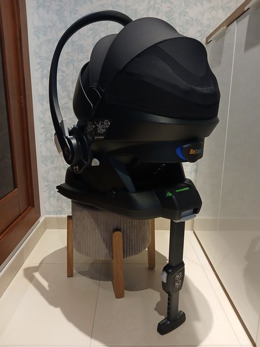 Conjunto BeSafe - Ovo + Base ISOFIX | Excelente Estado