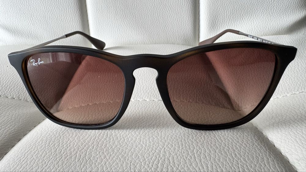 Sprzedam nowe oryginalne okulary Ray-Ban RB4187