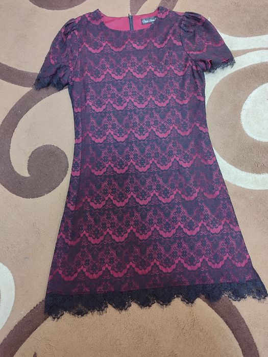 Продам жіночу сукню