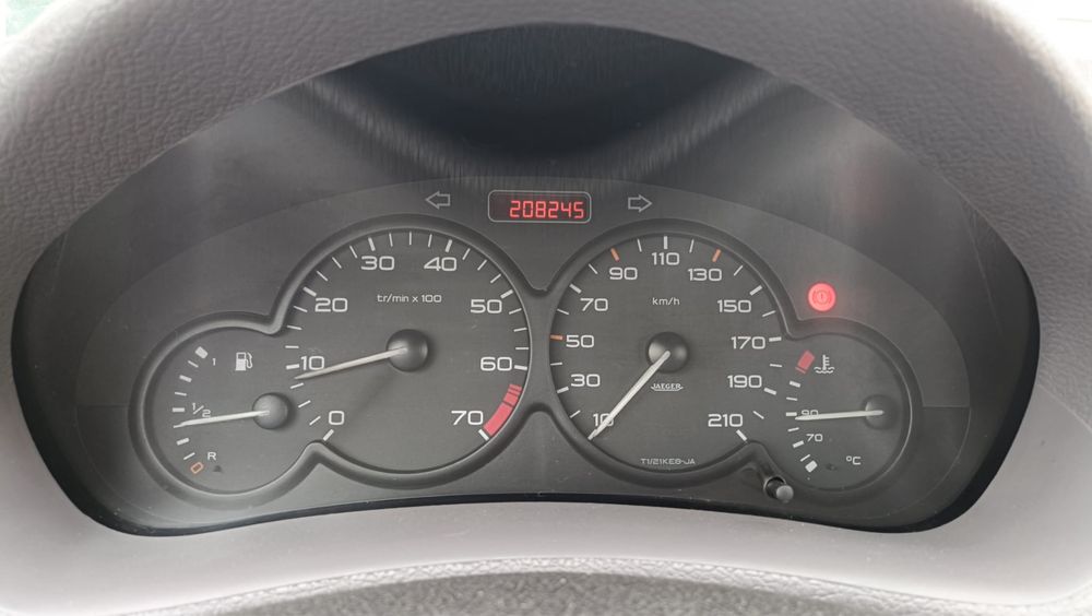 Peugeot 206   1.1   3 portas