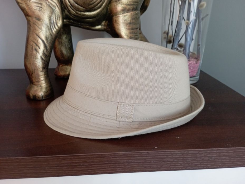 Kapelusz beżowy unisex