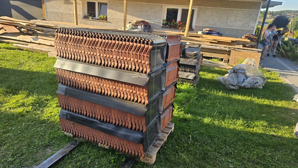 Dachówka ceramiczna roben piemont czarny połysk