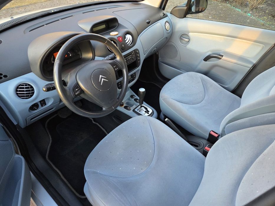 Citroen C3 srebrny