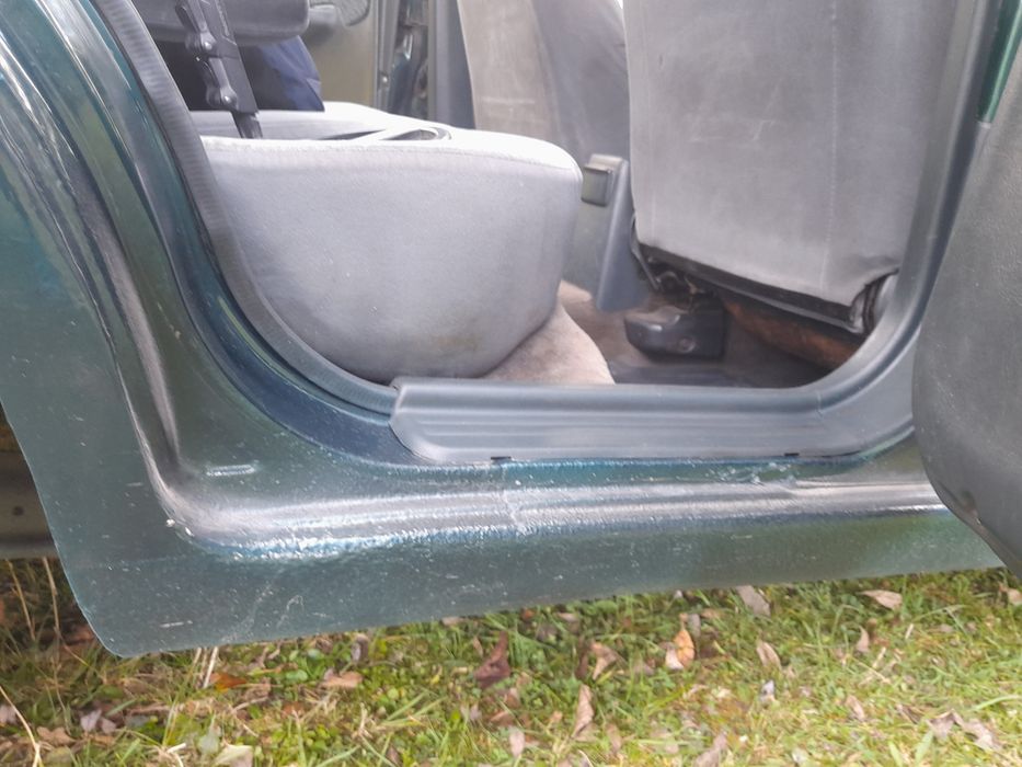 Продам авто Nissan