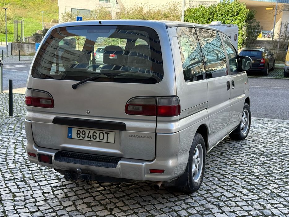 Mitsubishi Space Gear 2.5 TD – 8 Lugares | Nacional | Muito Espaçosa