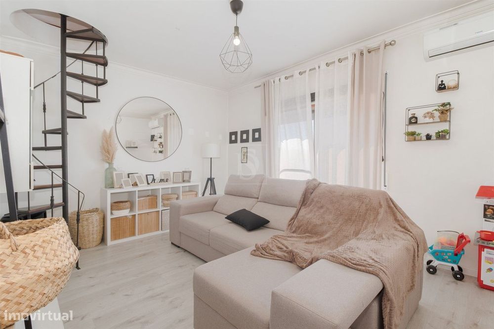 Apartamento T2 Venda em Baixa da Banheira e Vale da Amoreira,Moita