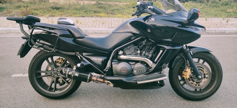 Honda DN-01 impecável