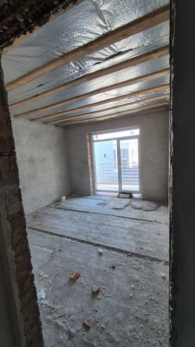 Продаж  зданого Таунхауса с Вовчинець.