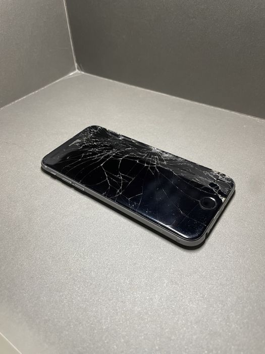 Приглашение balenciaga fw22 arena invite to show by maison margiela