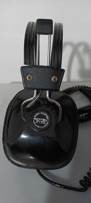 Headfones  Rotel anos 70