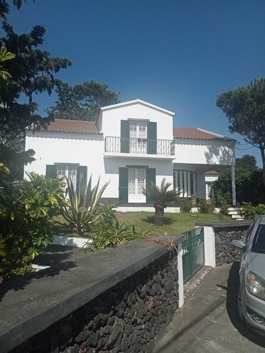 Vivenda para Arrendamento