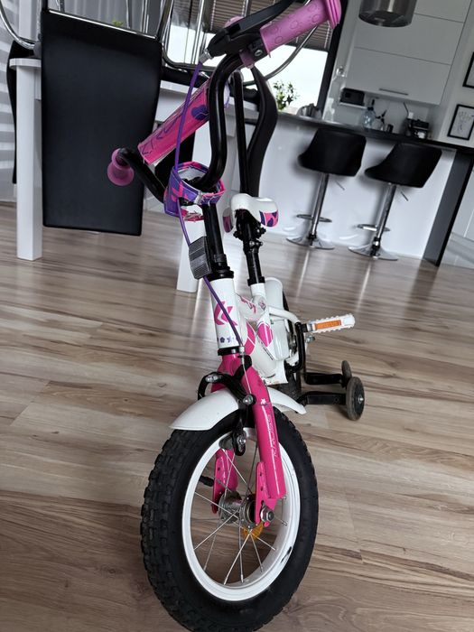 Rower dziewczęcy KROSS Maya – idealny dla małej rowerzystki!